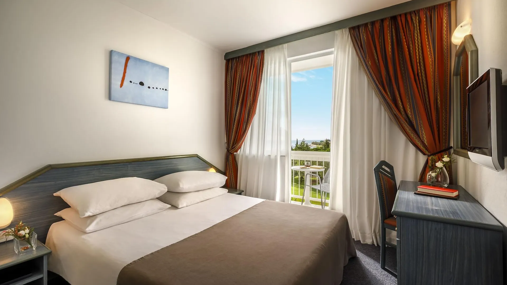 Laguna Maradiso Hotel By Aminess Novigrad  Novigrad (Istria)