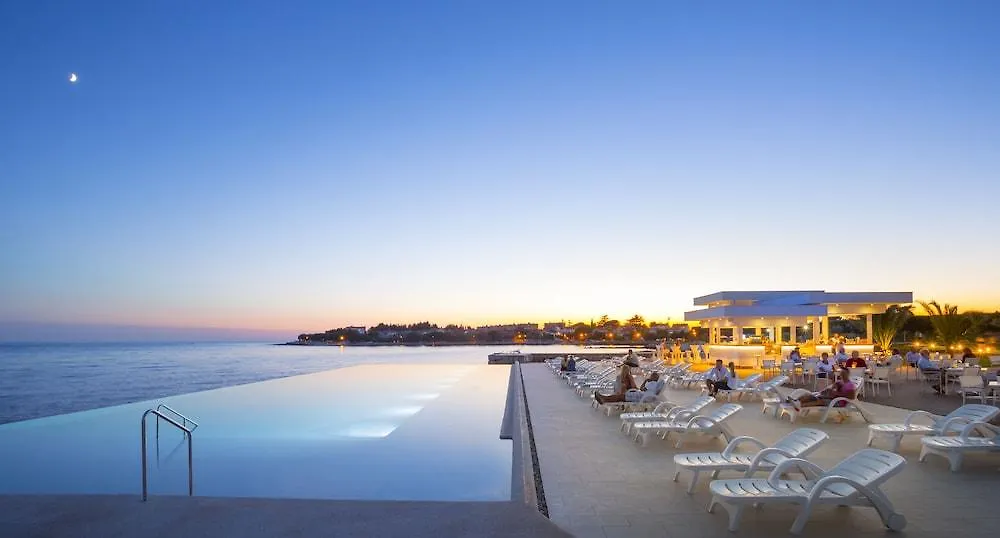 Laguna Maradiso Hotel By Aminess Novigrad  Novigrad (Istria)