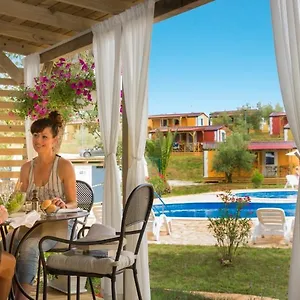 Relax Premium Village Holiday Homes Parco vacanze