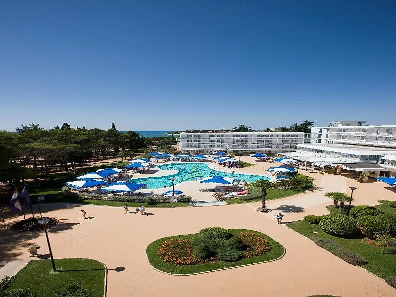 Laguna Maradiso Hotel By Aminess Novigrad  3*, Novigrad (Istria)