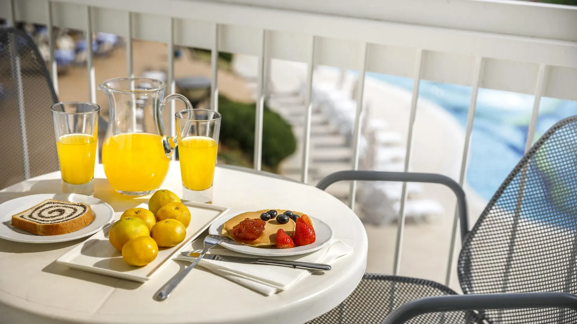 Laguna Maradiso Hotel By Aminess Novigrad  3*, Novigrad (Istria)