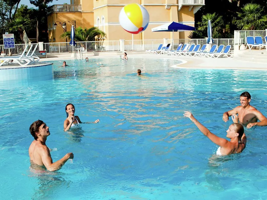 Laguna Maradiso Hotel By Aminess Novigrad   Novigrad (Istria)