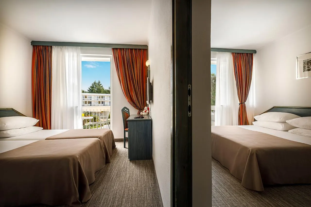 Laguna Maradiso Hotel By Aminess Novigrad  Novigrad (Istria)